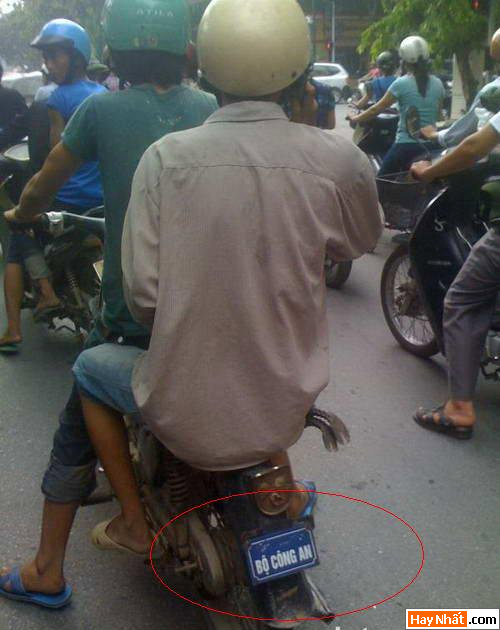 Điên, Khùng, Hâm, Học sinh, Sư sãi, Thầy tu, Thầy chùa, Biển số, Xe