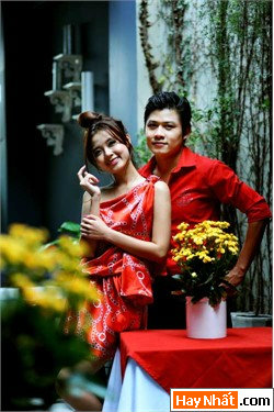 Midu tình tứ cùng nhạc sĩ Nguyễn Văn Chung 37