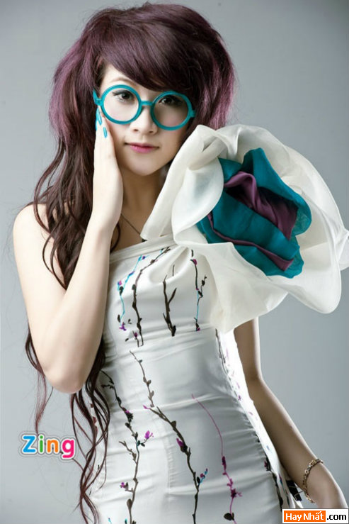 thumbnail_WWW.HAYNHAT.COM__--wfjdiuh23987udf9t320409 (8) Vân Navy: Búp bê xinh đẹp 16