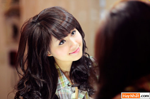 thumbnail_WWW.HAYNHAT.COM___fd2s1c53ds1c5sdcsc1sd8 (1) Tâm Tít làm điệu trước gương 21