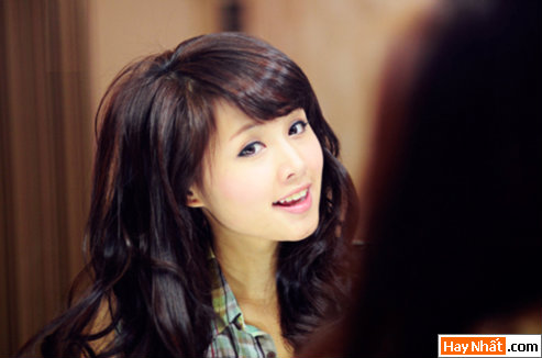 thumbnail_WWW.HAYNHAT.COM___fd2s1c53ds1c5sdcsc1sd8 (2) Tâm Tít làm điệu trước gương 20