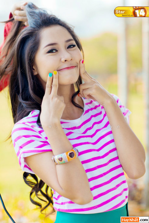 thumbnail_WWW.HAYNHAT.COM___hwdiuhuiwhjncmmkdlasnjdkbab2ab111109StarTV16 (5) Ngắm Tường Vi "làm điệu" cực xinh 15