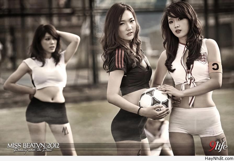 Người đẹp & Euro 2012 (Part 6) 8