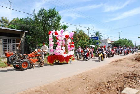 Chỉ có ở Việt Nam - Ảnh vui vợ chồng 24