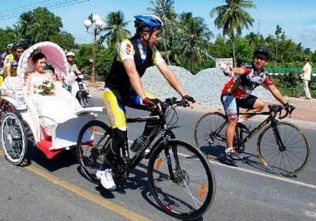 Chỉ có ở Việt Nam - Ảnh vui vợ chồng 25