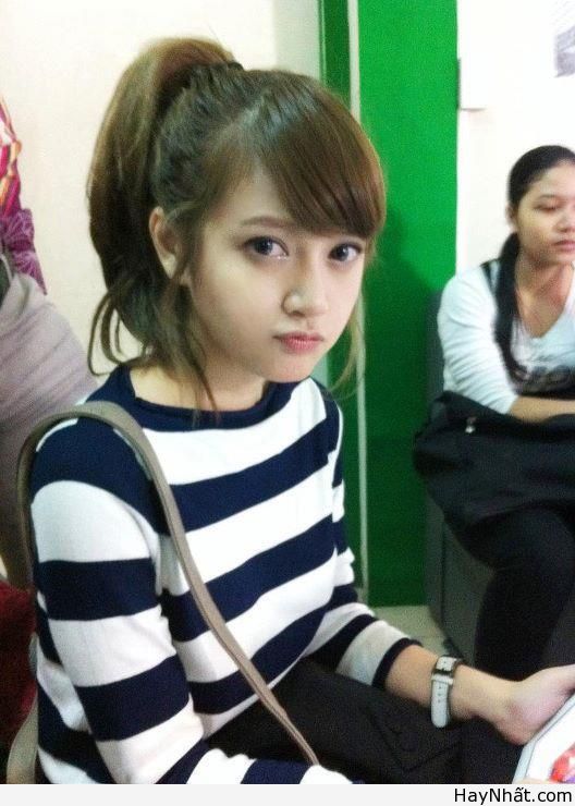 Hot girls Facebook (Part 6) 11