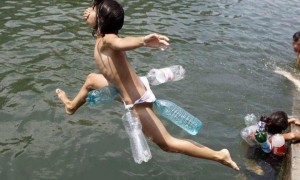 Tuổi thơ dữ tợn..