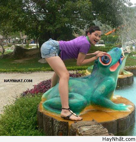 Hình ảnh khó đỡ của các chị em (Part 1) 9