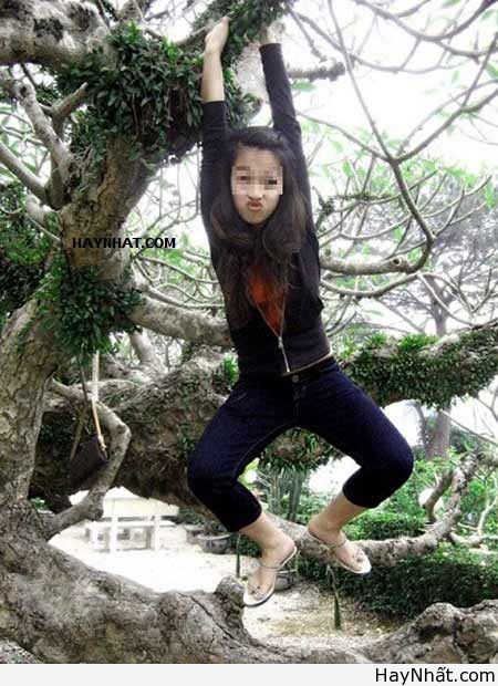 Hình ảnh khó đỡ của các chị em (Part 1) 8