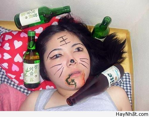 Hình ảnh khó đỡ của các chị em (Part 6) 13