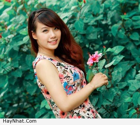 Hotgirl Linh Miu với nụ cười rạng rỡ 4