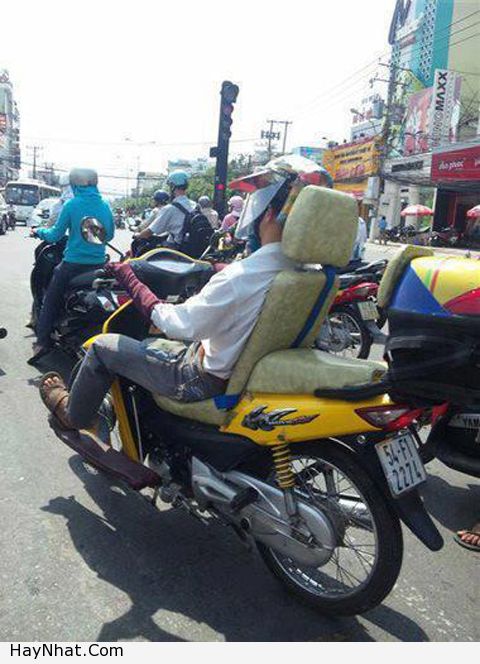 hinh-anh-vui-sieu-xe