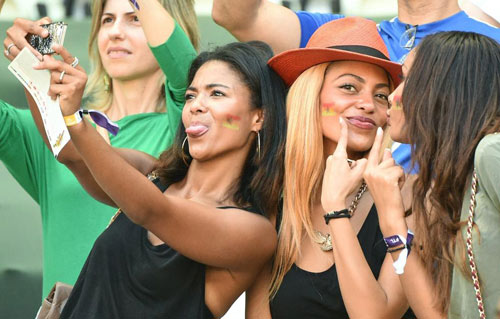 Tự sướng buổi sáng nào! 19