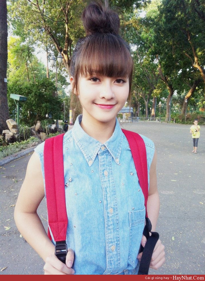 HOT girl Khả Ngân xinh đẹp, cá tính 10