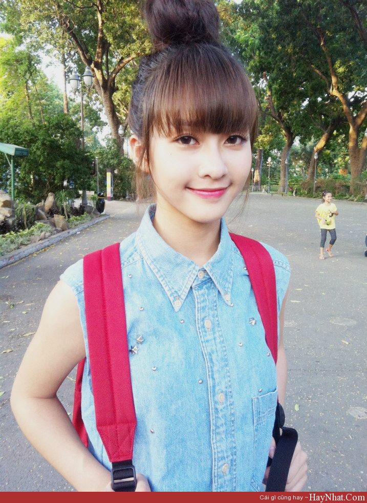 HOT girl Khả Ngân xinh đẹp, cá tính 16